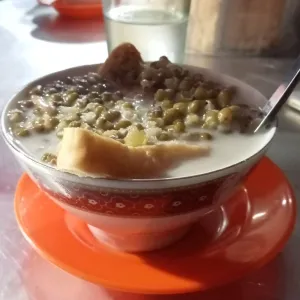 Bubur kacang Ijo
