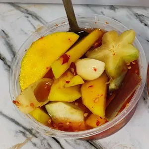 manisan mix buah premiummangga , jambu kristal , jambu air , nanas , salak , dan buah premium lainnya