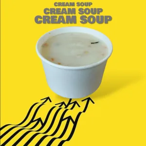 Cream soupcream soup hangat dengan campuran sayuran dan ayam lembut