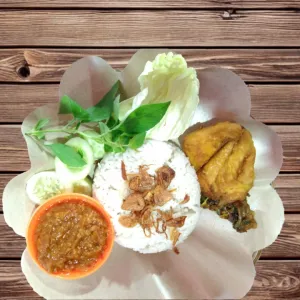 ayam goren + nasi (biasa/uduk)
