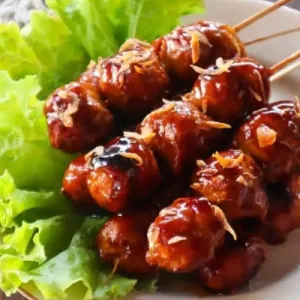 baso bakar minibaso bakar mini paket 5tusuk.. saos sambel, saos tomat, dan mayones