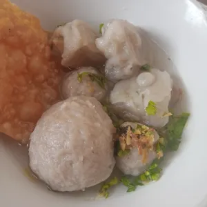 Bakso siomay pangsit