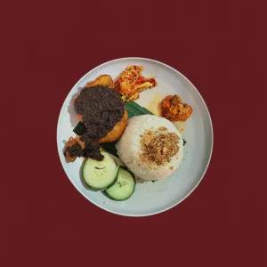 PAKET NASI AYAM BUHIT +SAMBAL MERAH/IJONasi ayam bumbu hitam, sambal merah/ijo pedas menyegarkan, lengkap dan lezat.