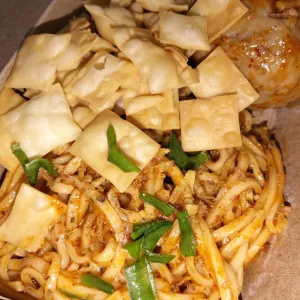 Mie Jebew Baso Kecil