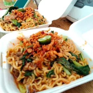 Mitulmie goreng pedas pakai tulang